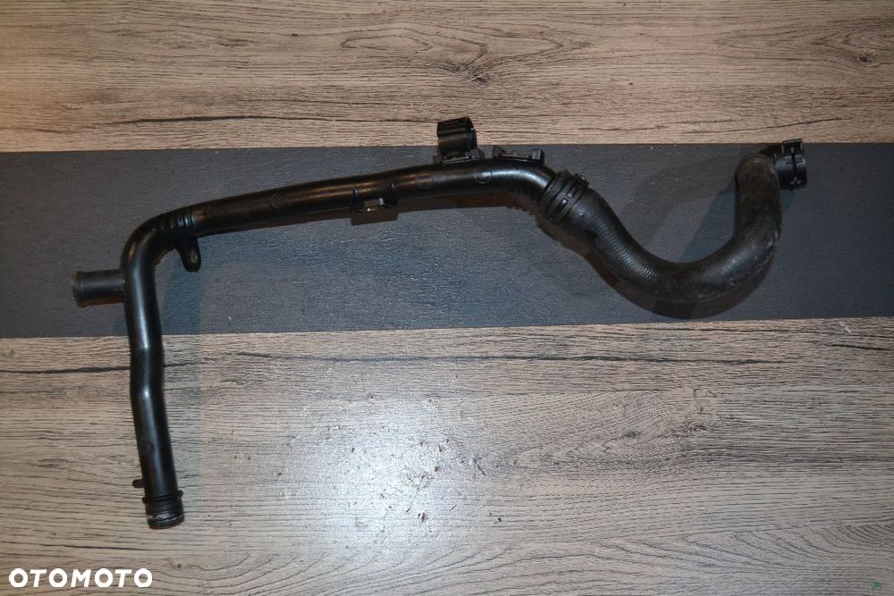 VW AUDI SEAT SKODA 1,6 2,0 TDI PRZEWÓD RURKA WODNY 03L121065AJ - 2