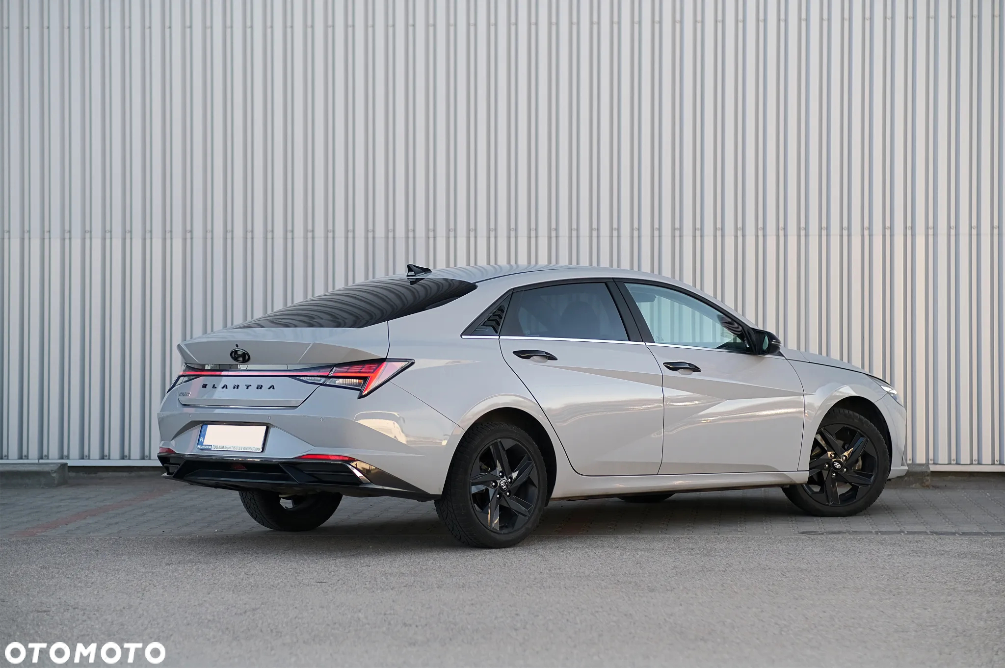 Hyundai Elantra 1.6 Smart CVT - 15