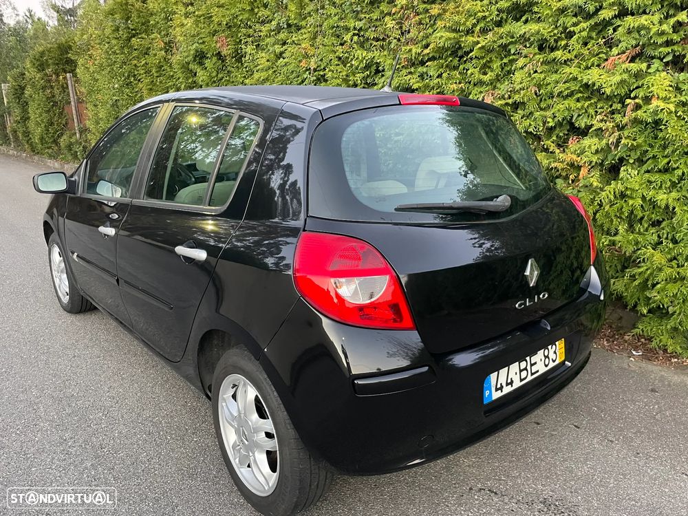 Renault Clio 1.2 16V Dynamique Luxe - 6