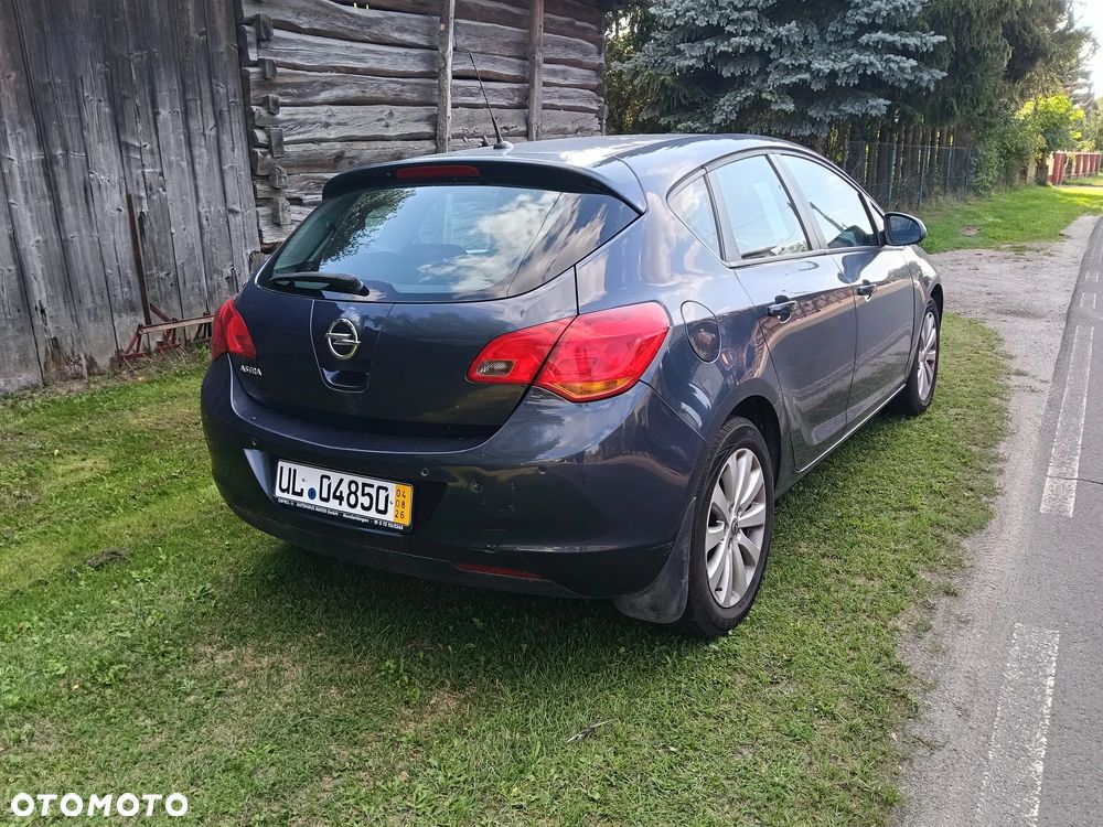 Opel Astra 1.6 - 4