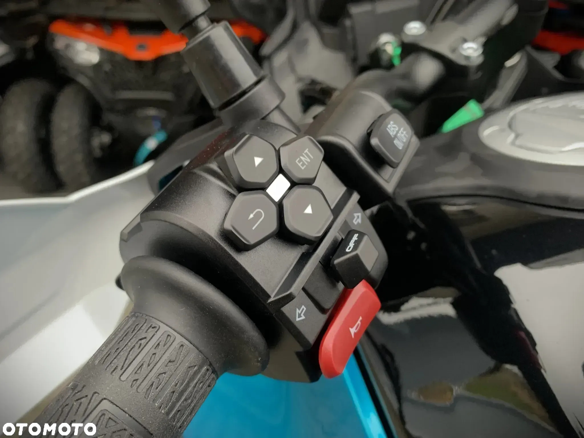 CFMoto MT - 23