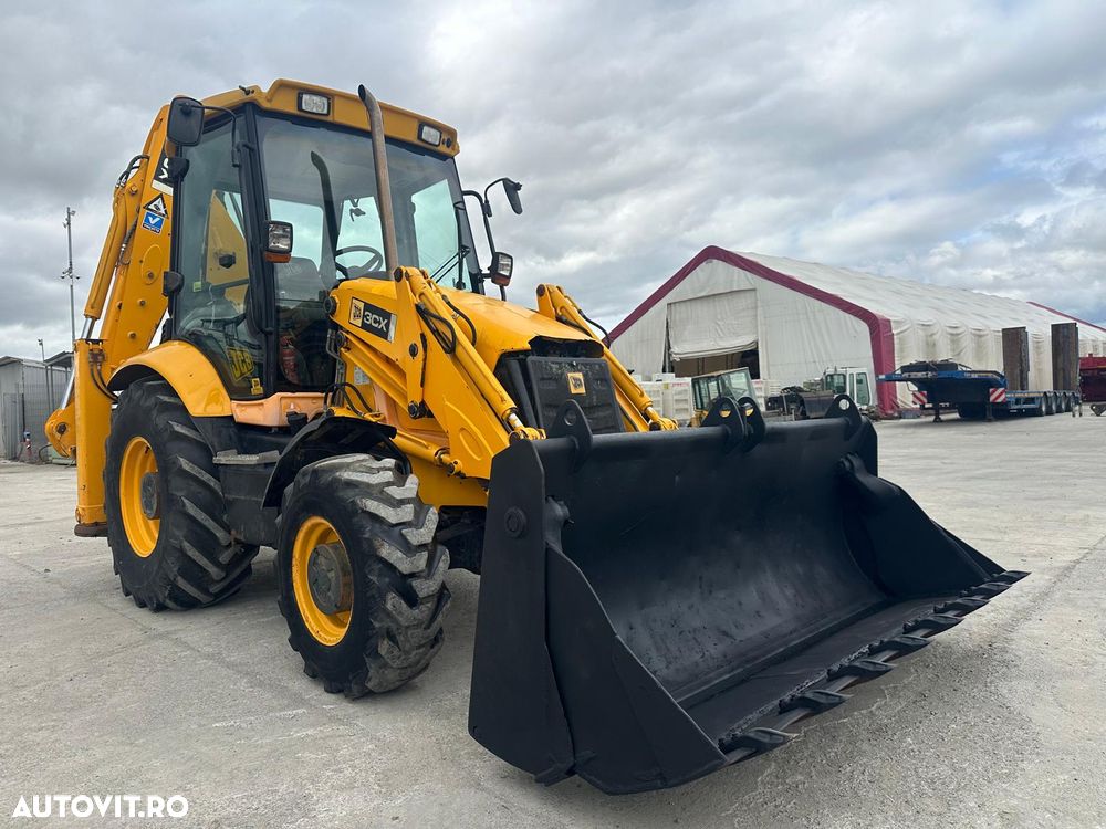 JCB 3CX 4T - 1