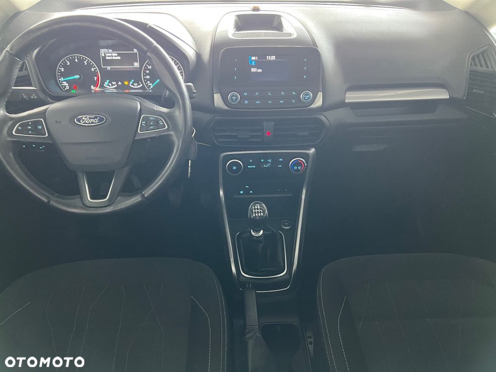 Ford EcoSport - 18