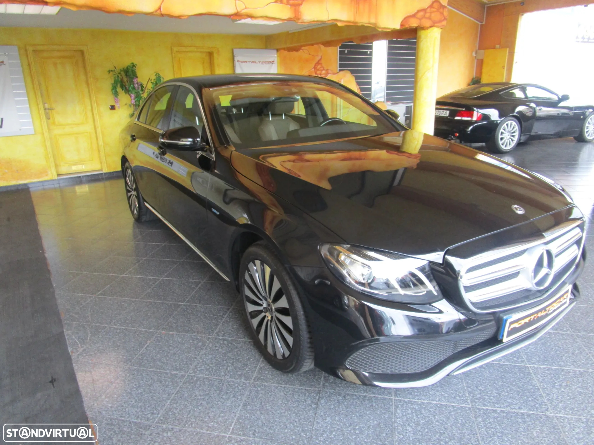 Mercedes-Benz E 350 e Avantgarde - 37
