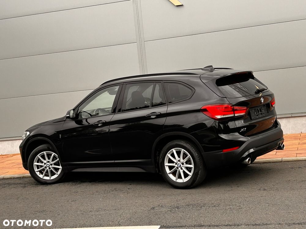 BMW X1 sDrive18d - 16