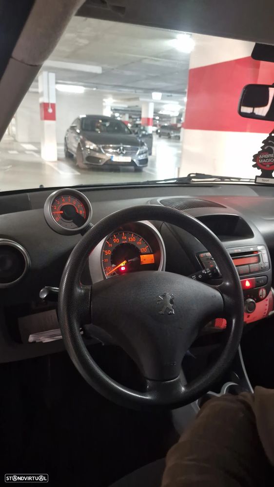 Peugeot 107 1.0 Active - 9