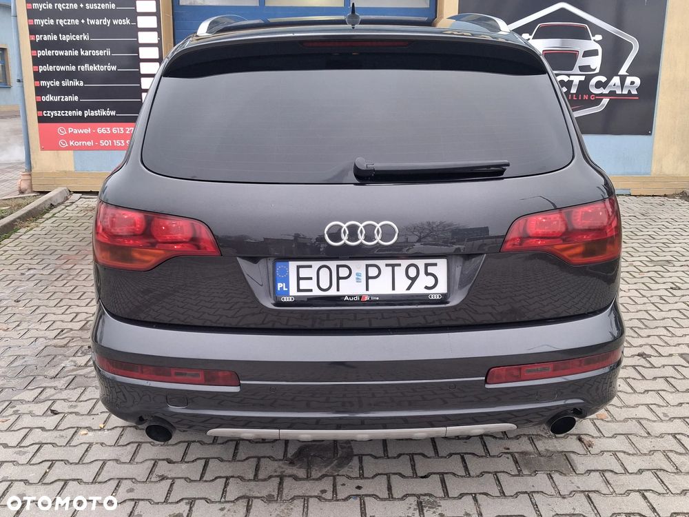 Audi Q7 - 12