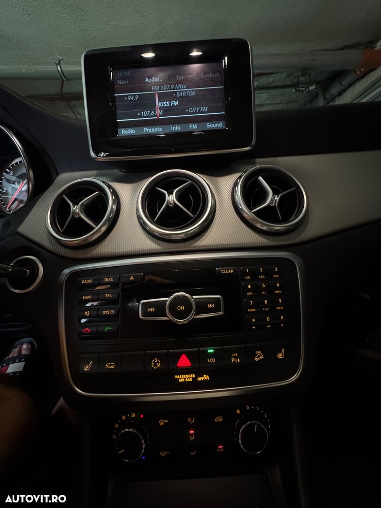 Mercedes-Benz GLA 200 CDI 4MATIC Aut. - 11