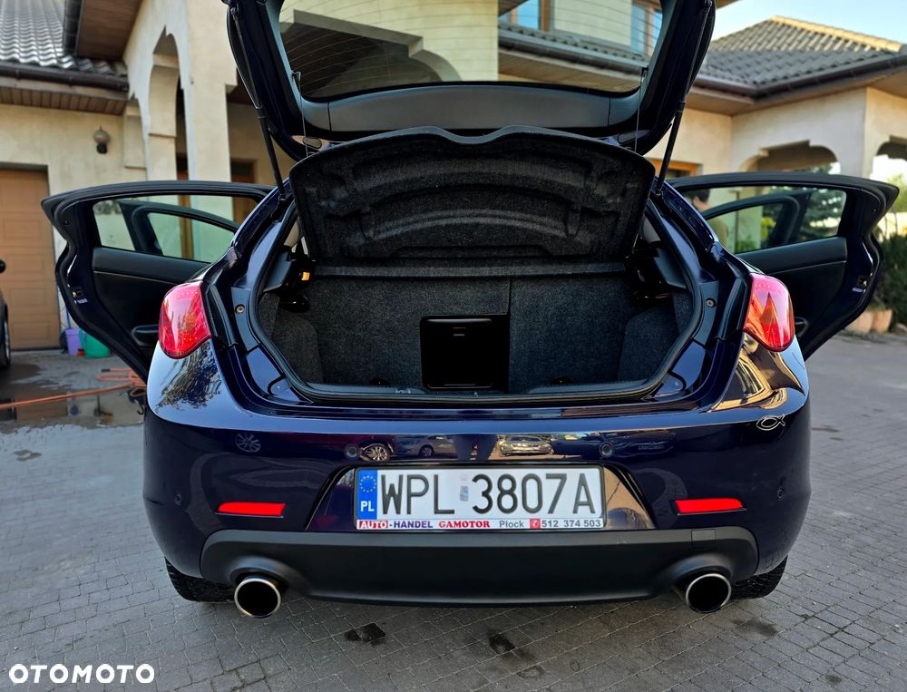 Alfa Romeo Giulietta - 11