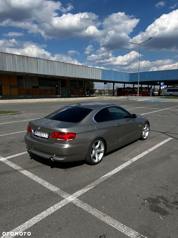 BMW Seria 3 335i - 4