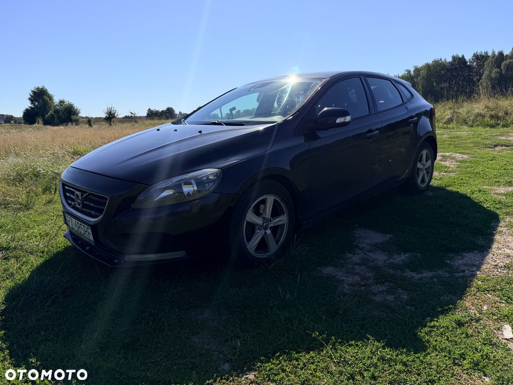 Volvo V40 D2 Base - 3