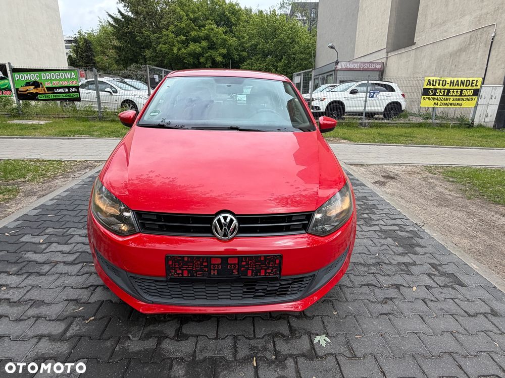 Volkswagen Polo - 2