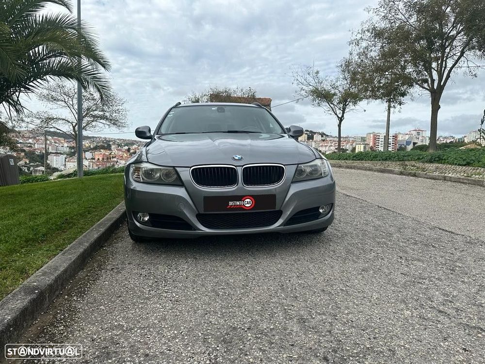 BMW 318 d Touring Line Sport - 8