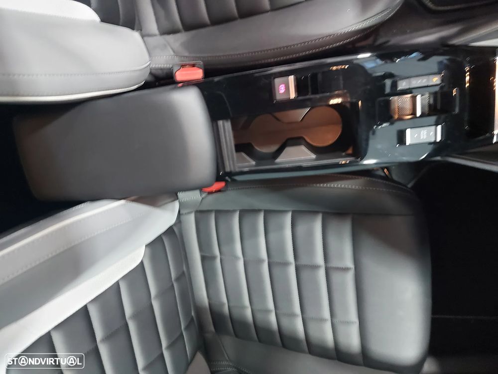 Citroën C4 X 1.2 PureTech Max EAT8 - 30