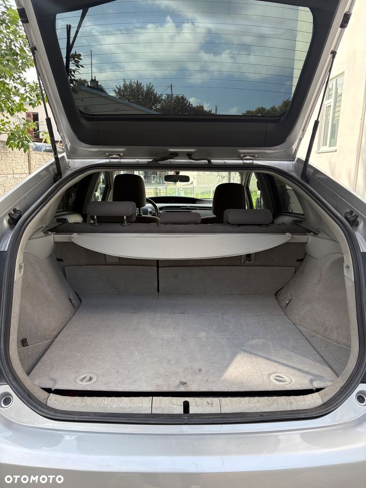 Toyota Prius 1.5 VVT-i Prestige - 9