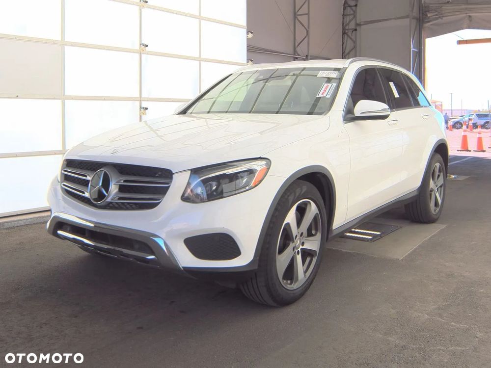 Mercedes-Benz GLC 300 4Matic 9G-TRONIC - 1