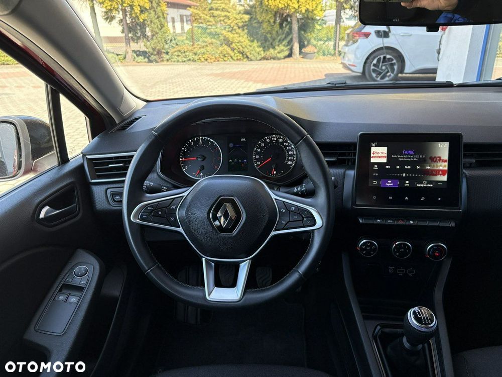 Renault Clio - 18