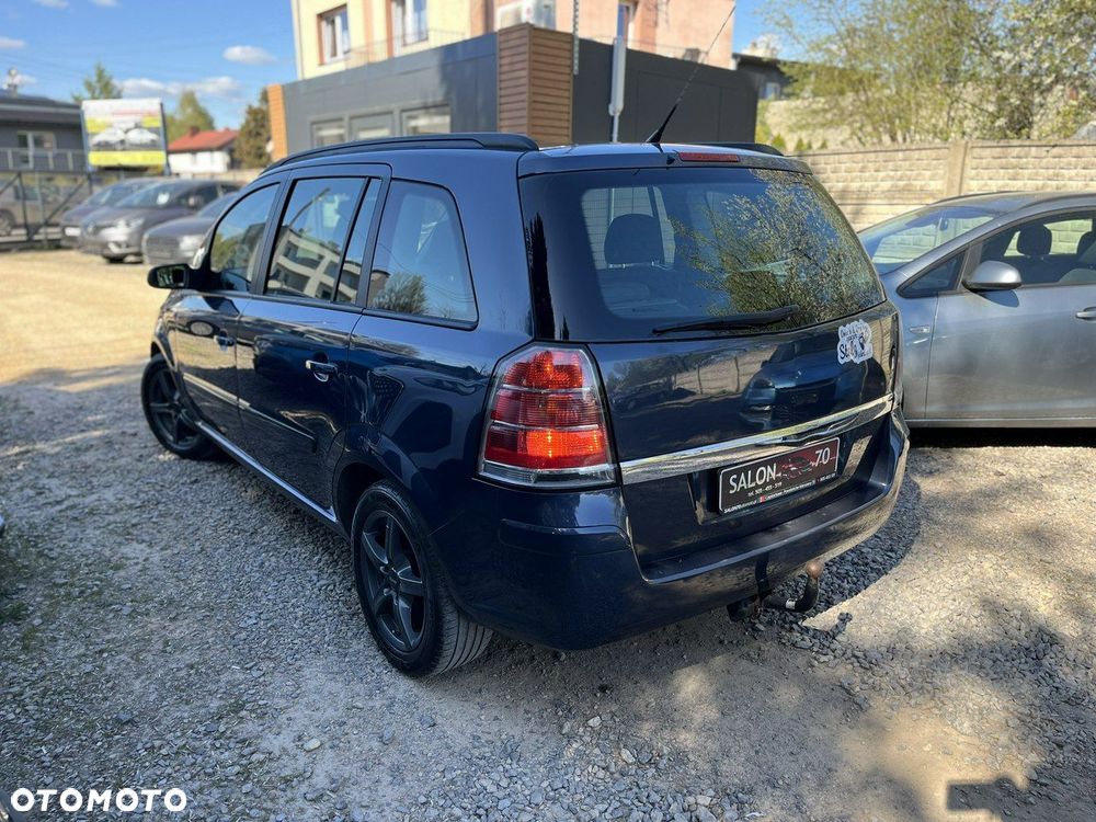 Opel Zafira - 4