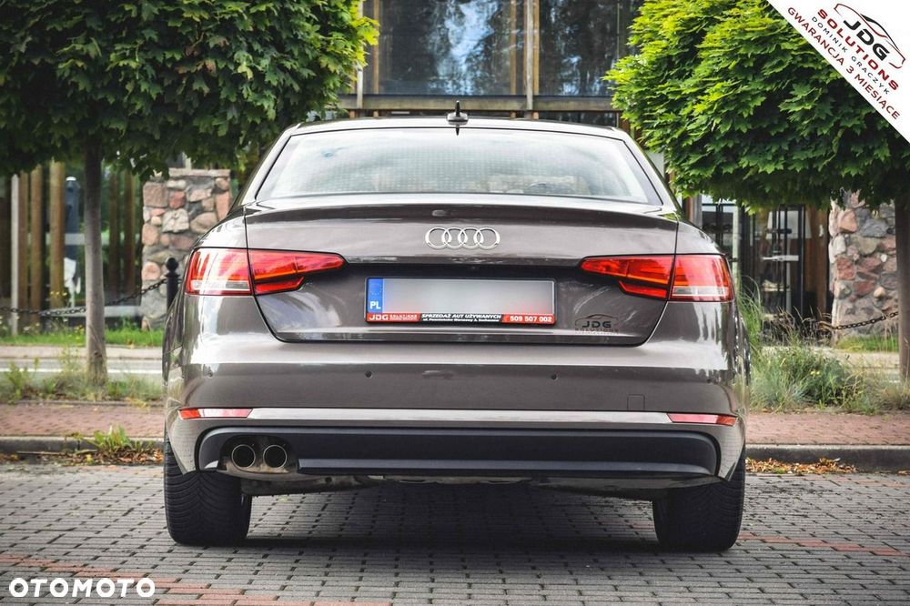 Audi A4 Limousine 40 TDI Sport S tronic - 15