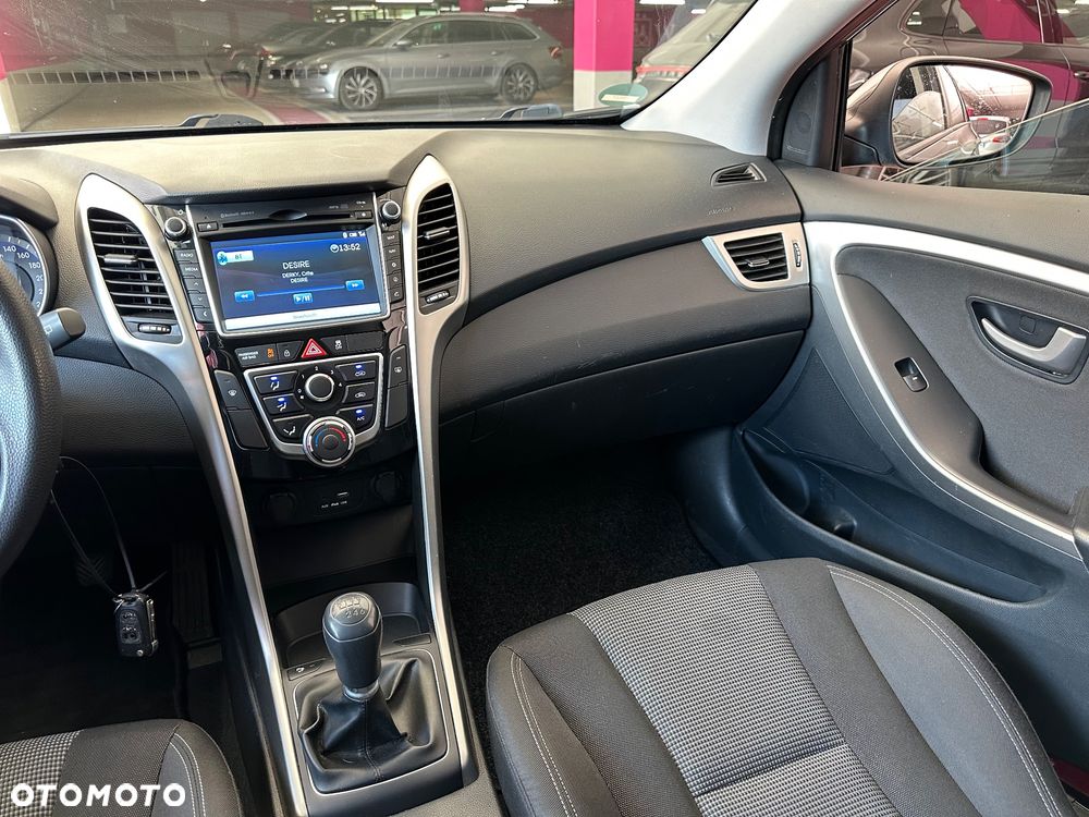 Hyundai i30 1.6 CRDi BlueDrive Comfort - 7