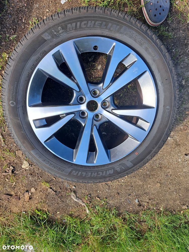 Felga aluminiowa z oponą Ford Explorer VI 20 Cali 8.0Jx20 ET 37.5 LB5C-1007-F1B 20x8.0J+37.5MM Michelin Primacy A/S 255/55R20 110V DOT 3920 - 6