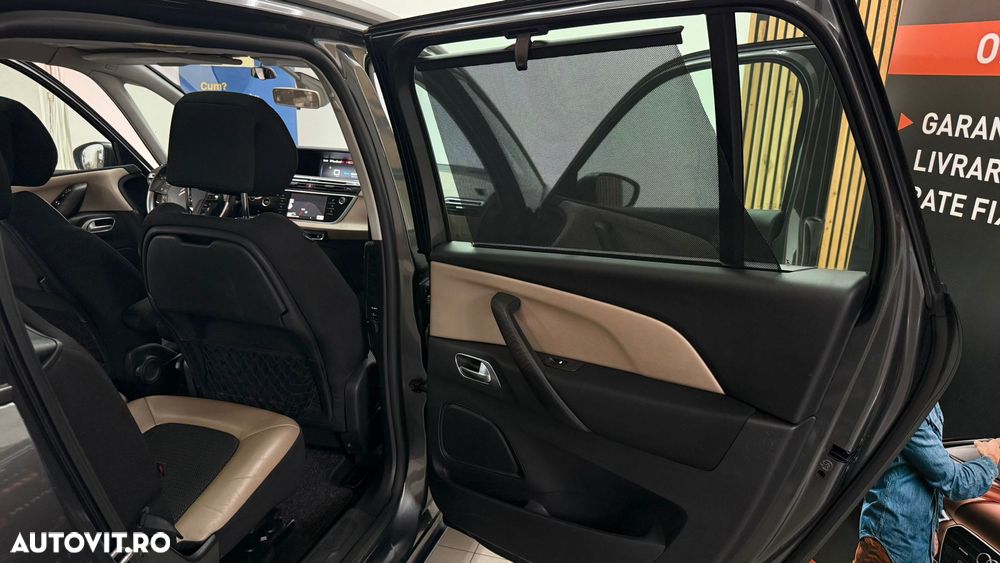 Citroën C4 Picasso - 25