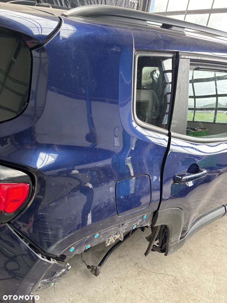 Jeep Renegade 1.6 E-TorQ Longitude FWD - 3