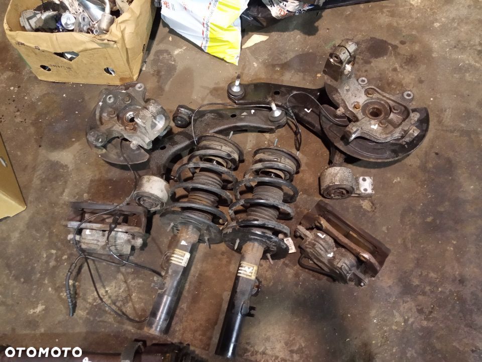 ford taurus x mercury sable zwrotnica lewa prawa przod przednia 3.5 3.7 v6 steering knuckle left right front 2008 2009 2010 BENZYNA - 5