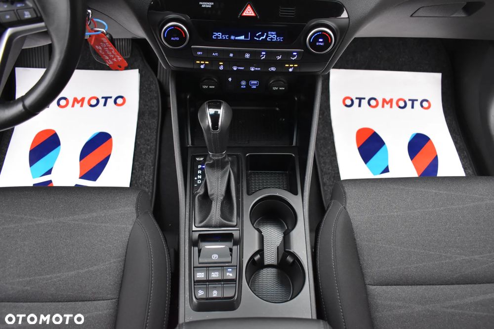 Hyundai Tucson blue 1.6 CRDi 2WD DCT Premium - 34