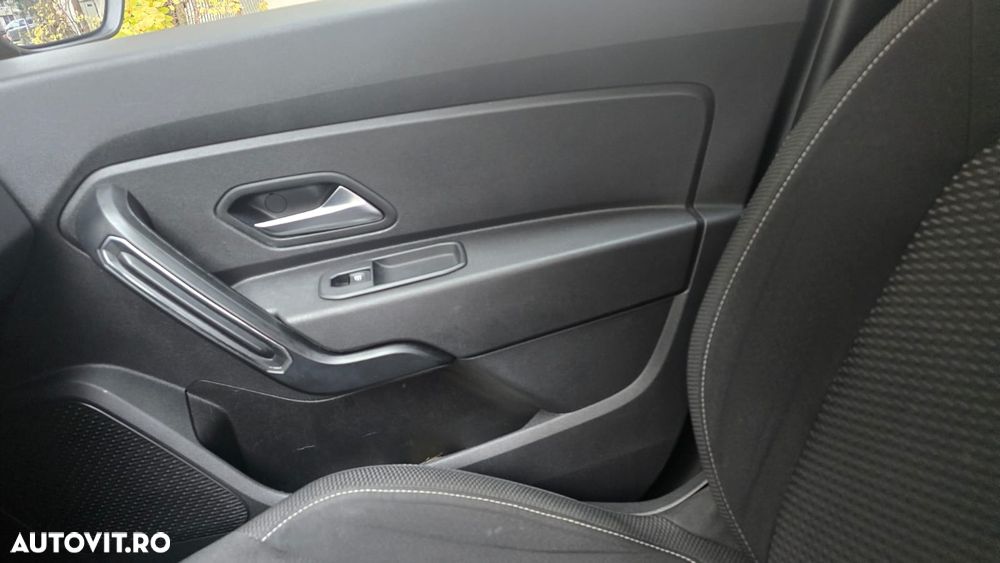 Dacia Duster 1.2 TCe 4WD Comfort - 13