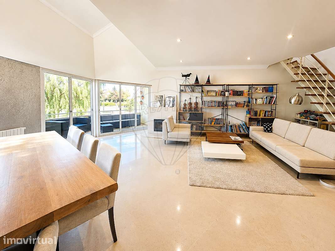 Duplex T4 para venda - Grande imagem: 2/30