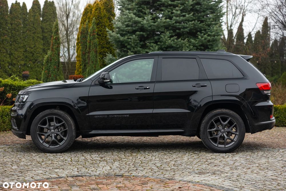 Jeep Grand Cherokee - 8