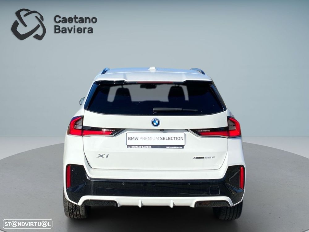 BMW X1 xDrive25e Pack Desportivo M - 27