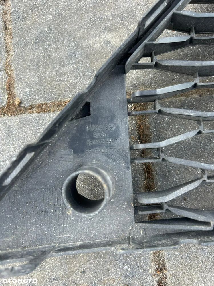 KRATA ZDERZAKA CZARNA OE SEAT LEON 5F0853667B - 2