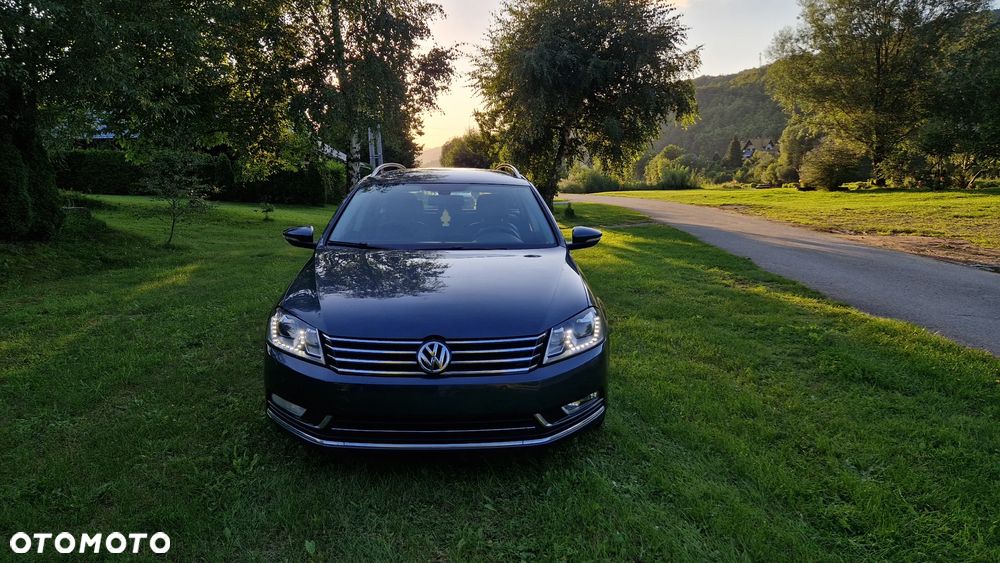 Volkswagen Passat 2.0 TDI 4Mot Highline DSG - 2