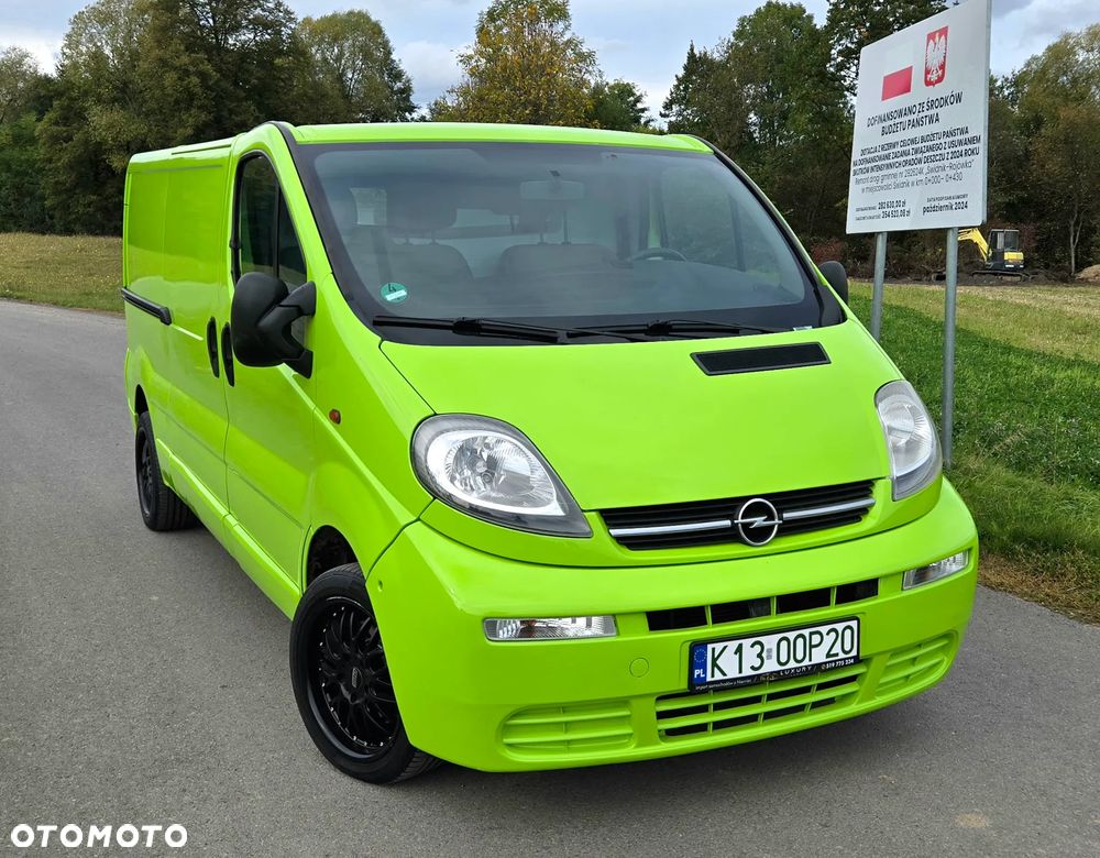 Opel Vivaro - 25