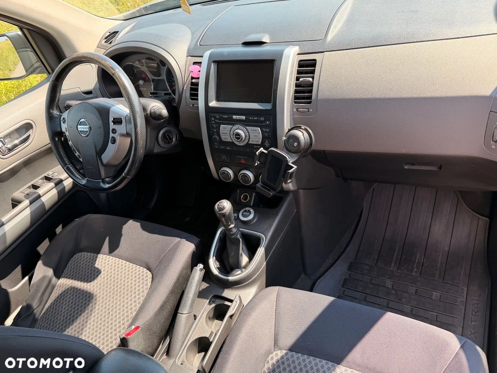 Nissan X-Trail 2.0 dCi 4x4 DPF SE - 5