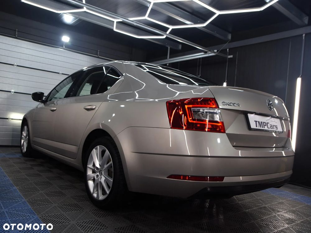 Skoda Octavia 1.5 TSI ACT Style - 5