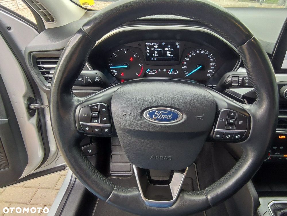 Ford Focus - 16