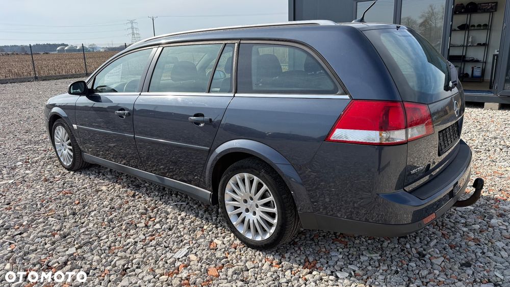 Opel Vectra 1.9 CDTI DPF Cosmo Plus - 7