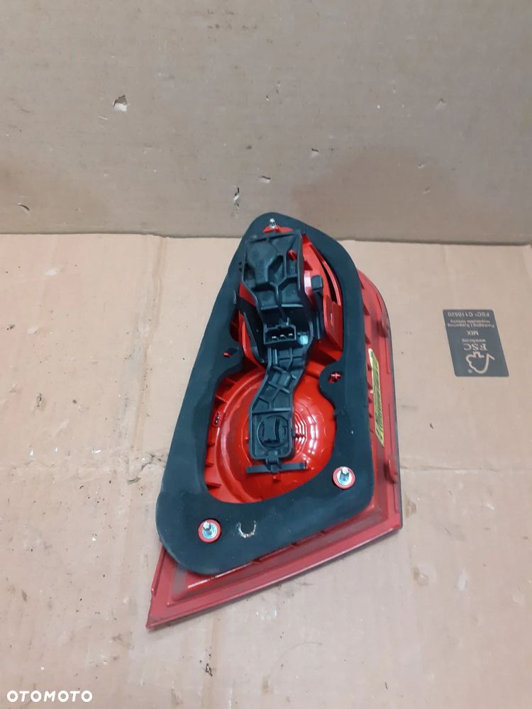 SEAT LEON 2 II LIFT 09-12r LAMPA KLAPY PRAWA TYŁ - 7