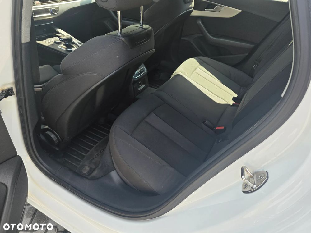 Audi A4 Avant 2.0 TDI S tronic sport - 20