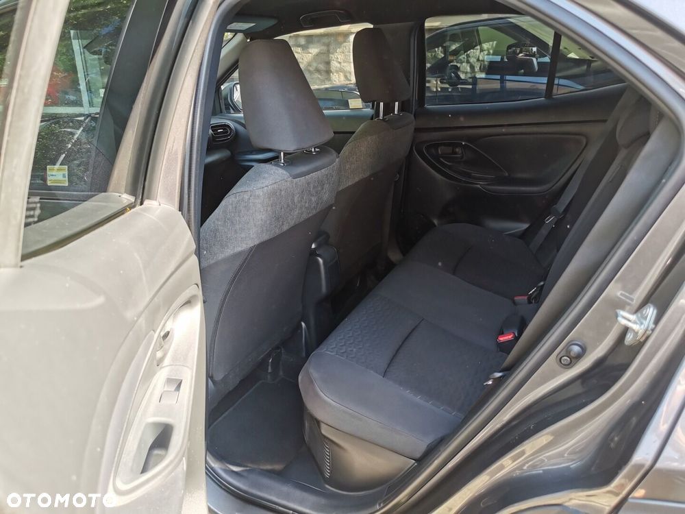 Toyota Yaris Cross Hybrid 1.5 Comfort - 11