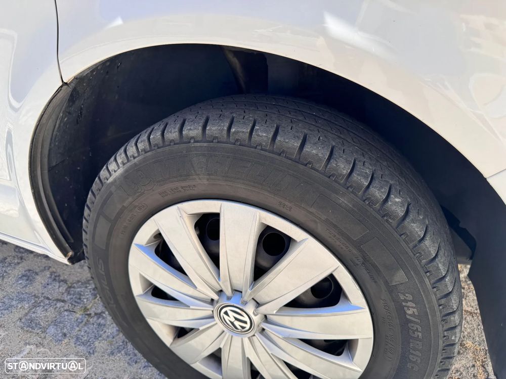 VW Caravelle 2.0 TDi BM Comfortline - 25