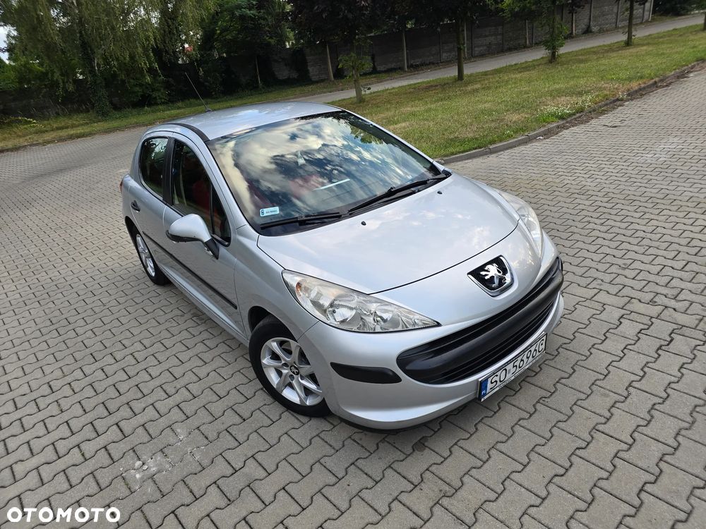 Peugeot 207 1.6 HDi 16V Trendy - 28