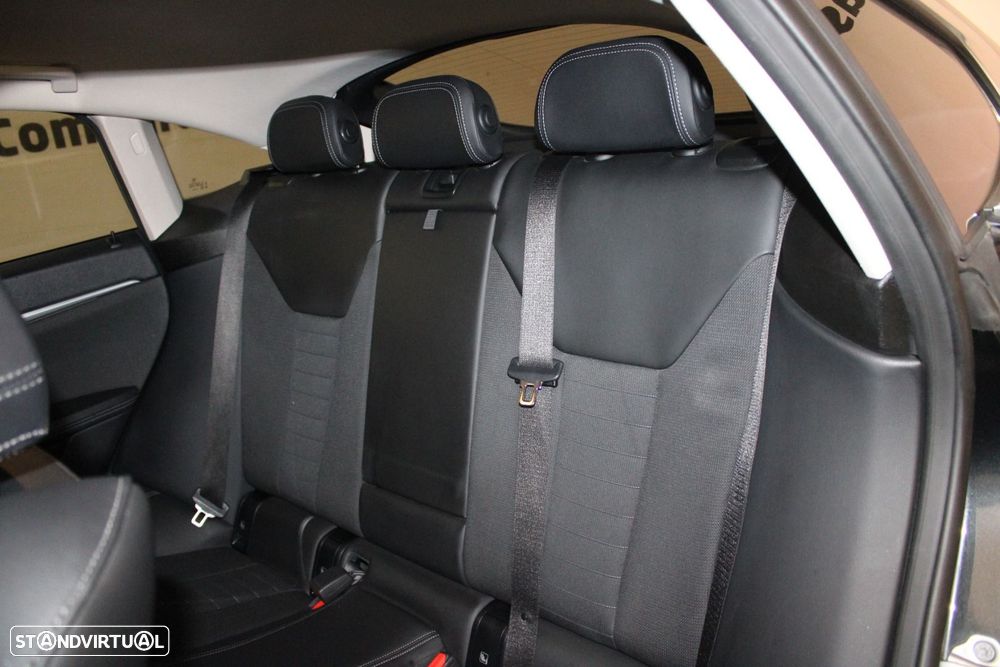 BMW i4 - 38