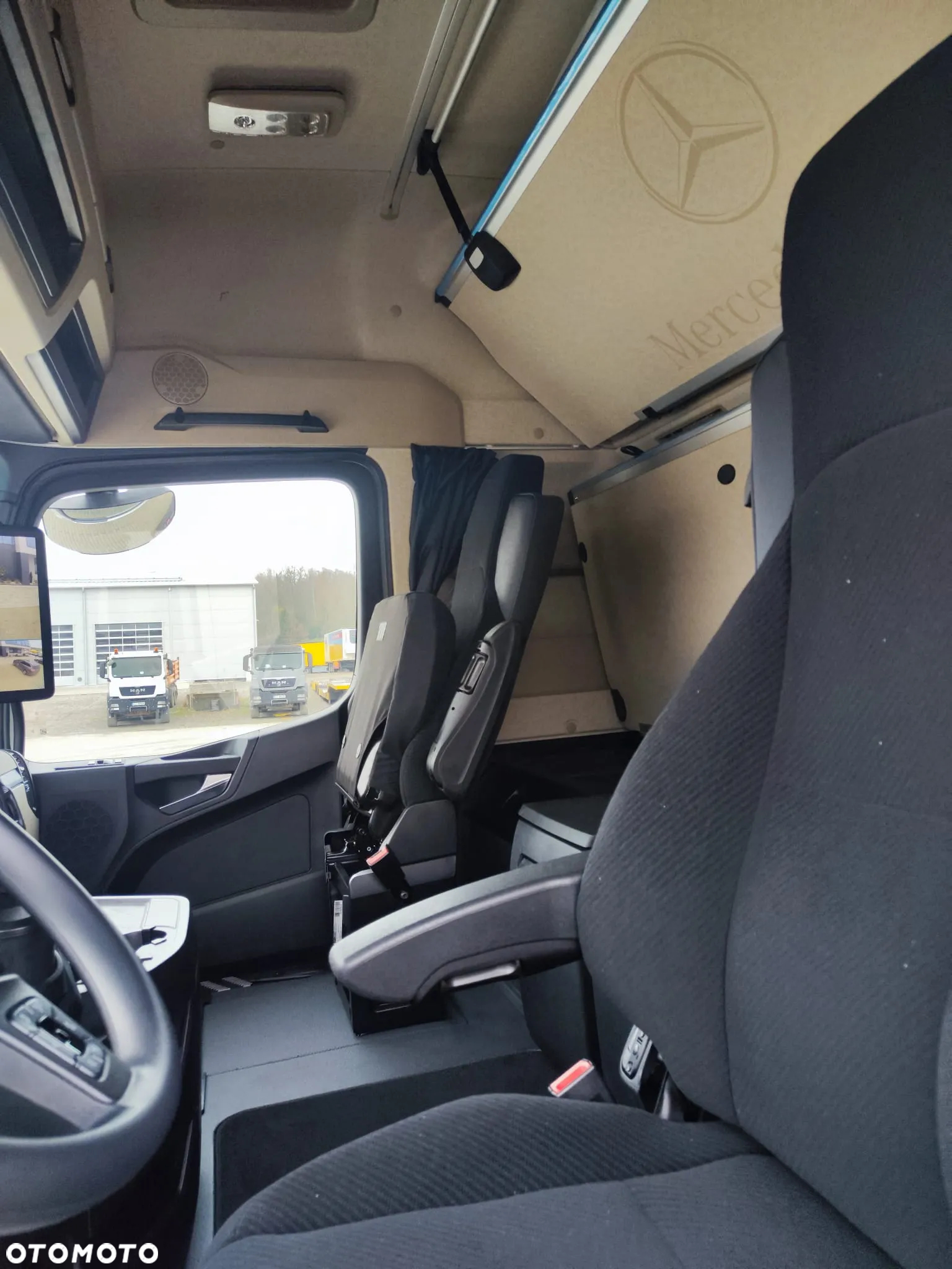 Mercedes-Benz ACTROS 1848 - 4