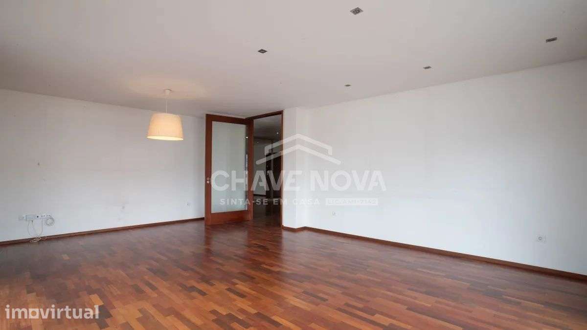 Apartamento T3 Praça das Flores - Bonfim - Porto - Grande imagem: 4/41