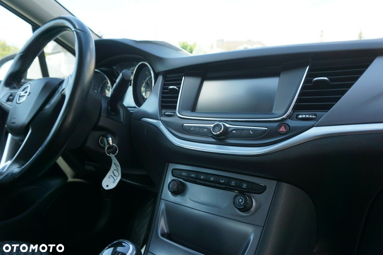 Opel Astra - 22