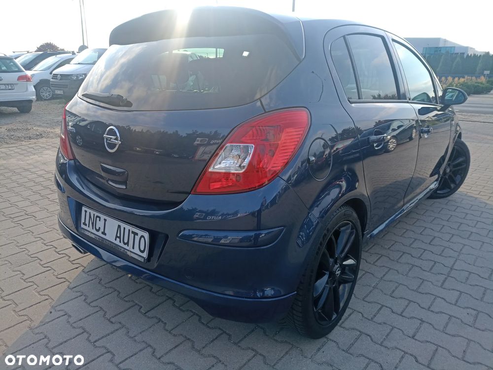 Opel Corsa 1.4 16V Edition 150 - 4